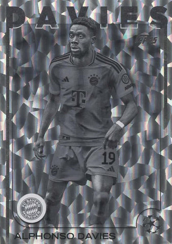 Topps UCC Flagship 2024/25 Alphonso Davies Parallel UEFA Club Card 38/150