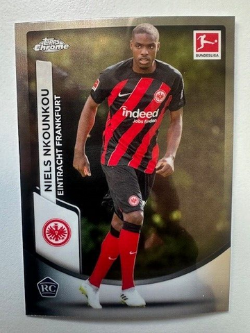 Topps Chrome Bundesliga 2023/24 Niels Nkounkou Eintracht Frankfurt Card #32
