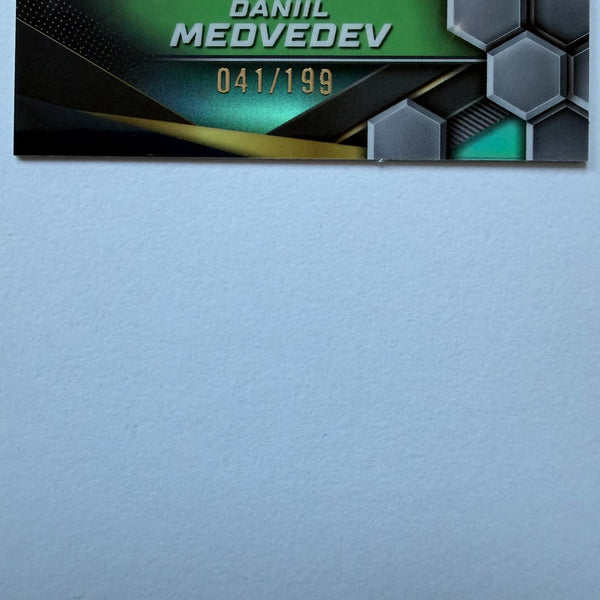 Topps 2024 Graphite Tennis Daniil Medvedev Green Refractor Chrome Card 41/199