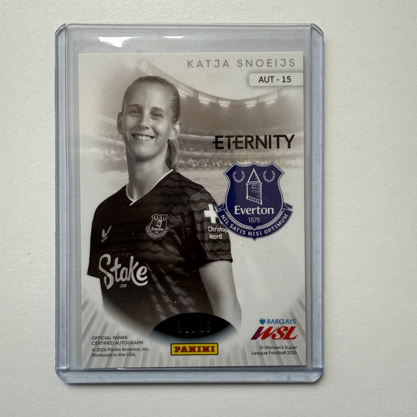 Panini Eternity WSL 25/26 Katja Snoeijs Auto /20 Everton Pink Football Card