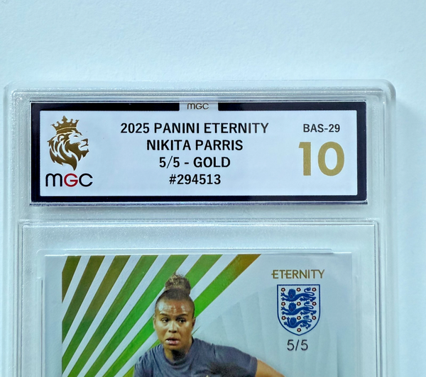 Panini Eternity Lionesses 2025 Nikita Parris England Bookend Gold 5/5 MGC 10