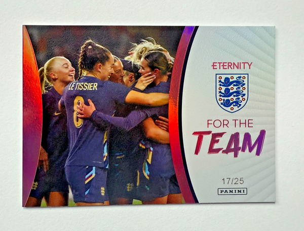 Panini Eternity 2025 Grace Clinton For The Team Magenta /25 Lionesses Card